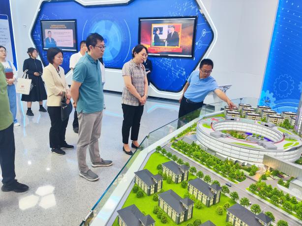 0513fdd51b9e817fc2e7be714761568 0513fdd51b9e817fc2e7be714761568